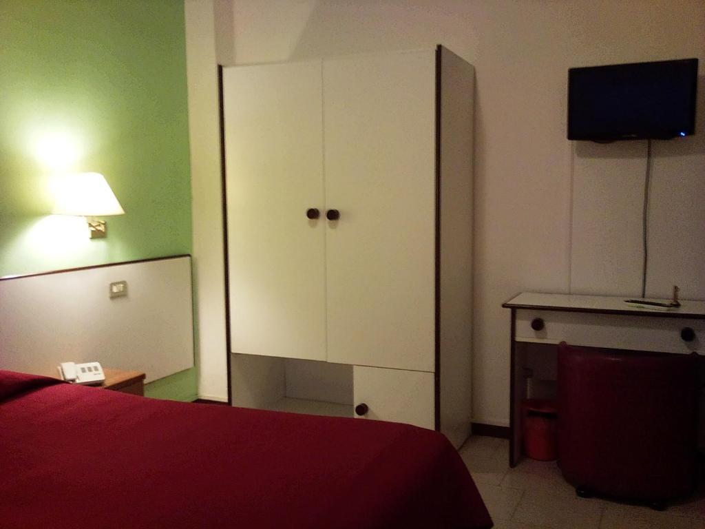 Bristol Hotel
