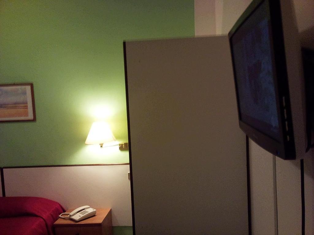 Bristol Hotel 2*